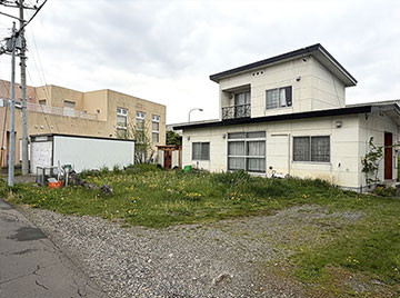 >土地 1,200 万円（非課税） 北海道帯広市東9条南19丁目4番地4-4、4-34